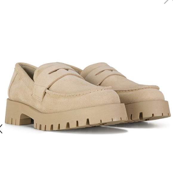 Madden Girl Slip On Loafers Sand Cream Beige - Picture 3 of 9